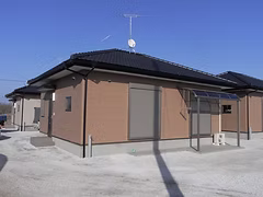 アパート（日中）.jpg